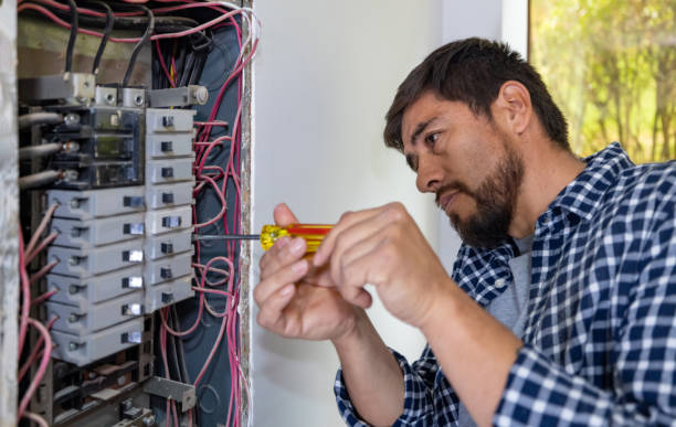 Best Local Electrician Companies  in Coupeville, WA